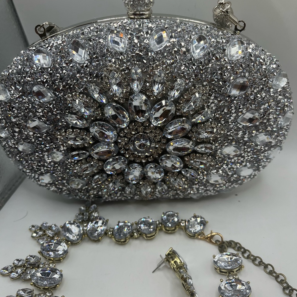 Crystal Clutch Purse Jeweled Purses Rhinestone Clutch for Women Bling. - Picture 2 of 11